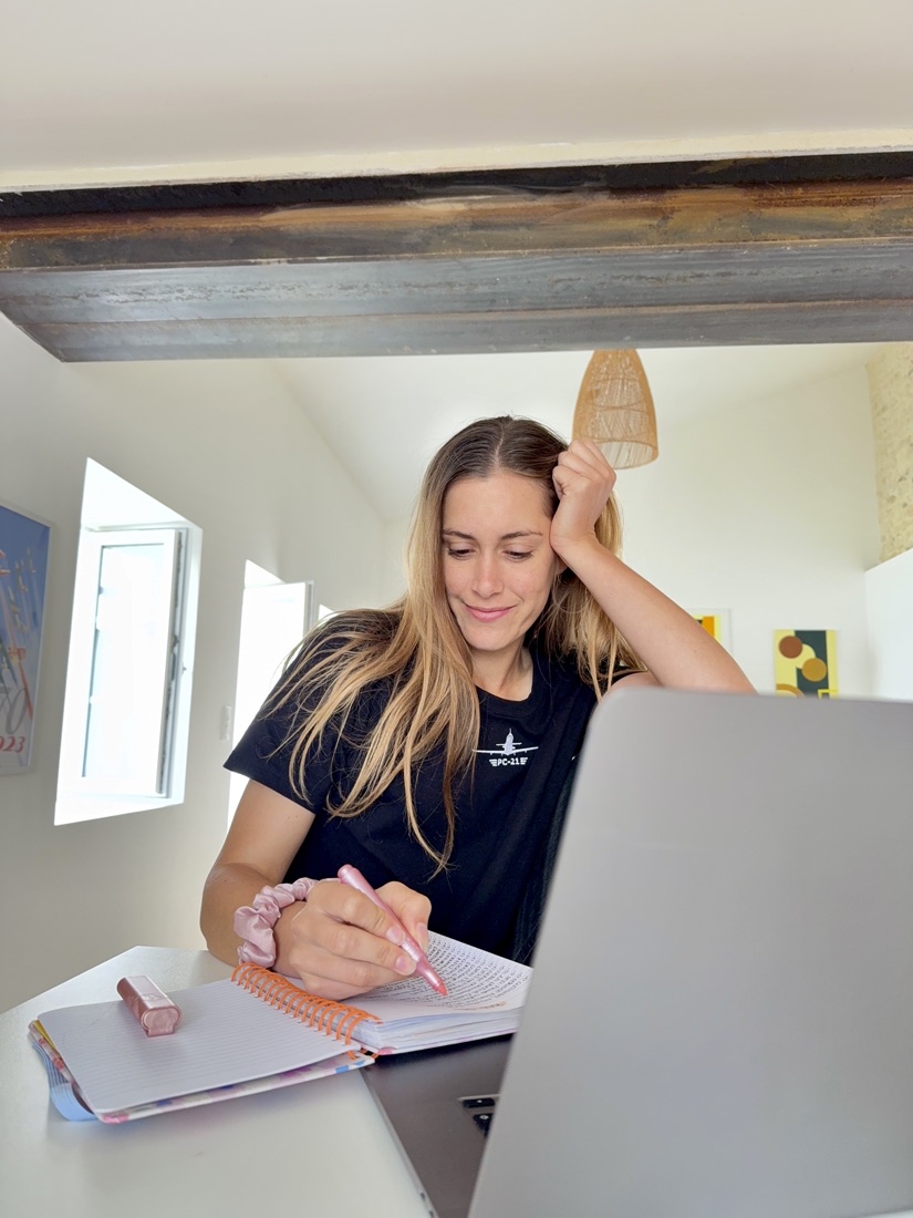 Emma Pouget, freelance en communication et community manager en Charente